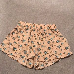 Patterned shorts